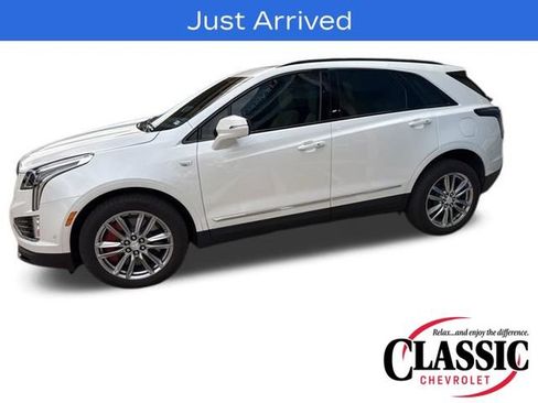 Used 2025 Cadillac XT5 Sportv w/ Technology Package image 18