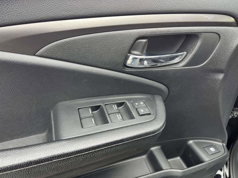 Used 2018 Honda Ridgeline Sport image 18
