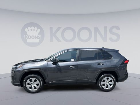 Used 2023 Toyota RAV4 LE FWD image 2