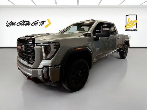 Used 2024 GMC Sierra 2500 AT4 w/ Technology Package AWD/4WD image 1