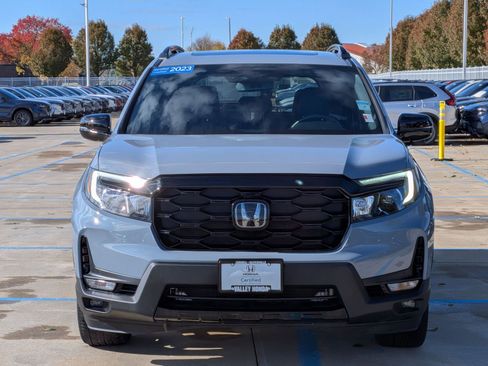 Certified 2023 Honda Passport Elite image 3