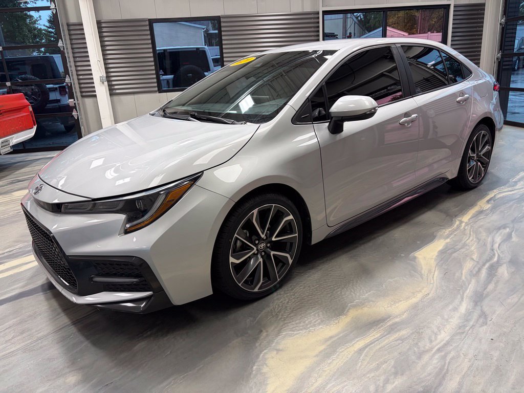 Used 2020 Toyota Corolla SE FWD image 33