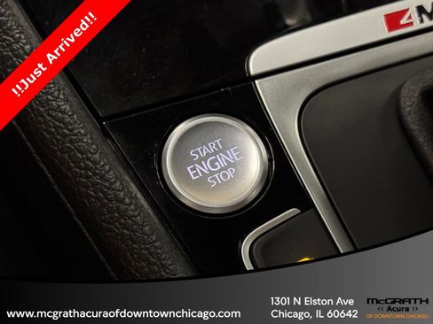 Used 2019 Volkswagen Golf R 4-Door AWD/4WD image 28