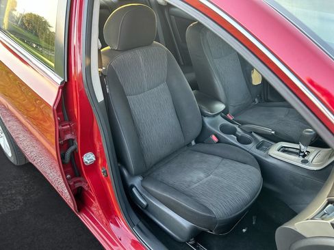 Used 2014 Nissan Sentra SV FWD image 21