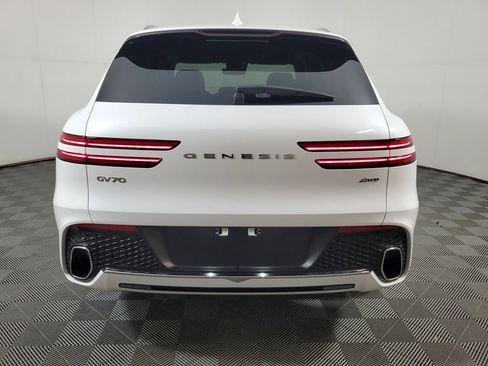 Used 2025 Genesis GV70 2.5T AWD/4WD image 5