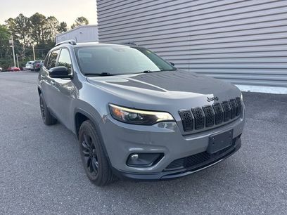 Used 2023 Jeep Cherokee Altitude Lux