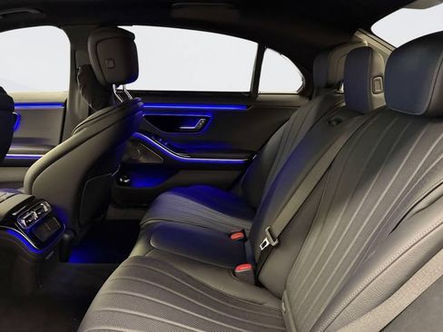 Certified 2023 Mercedes-Benz S 500 4MATIC image 12