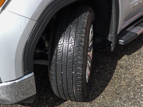 Used 2020 GMC Sierra 1500 SLT image 47