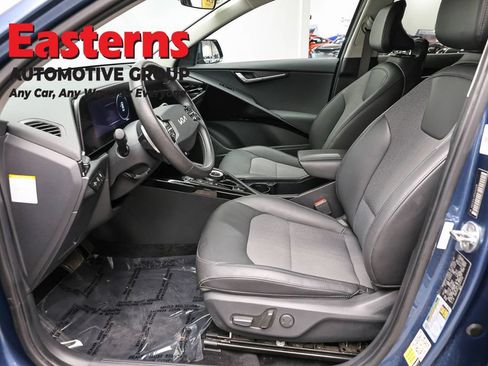 Used 2023 Kia Niro Wind w/ Wind Preserve Package FWD image 14
