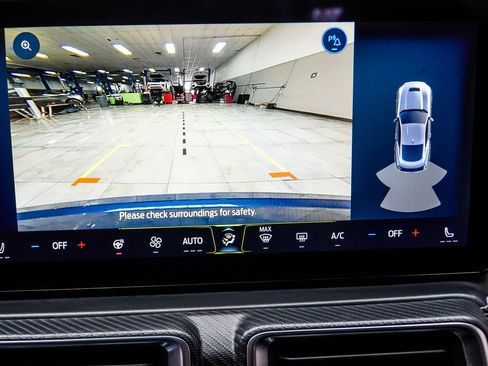 Used 2024 Ford Mustang GT Premium image 25