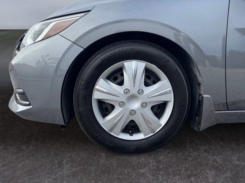 Used 2020 Nissan Sentra S image 10