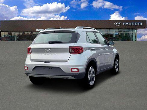New 2026 Hyundai Venue SEL image 7