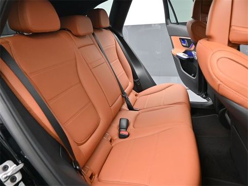 New 2026 Mercedes-Benz GLC 300 image 16