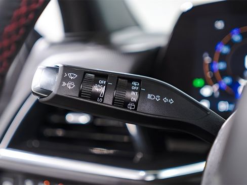 Used 2025 Chevrolet Suburban RST w/ Sun And Tow Package image 22