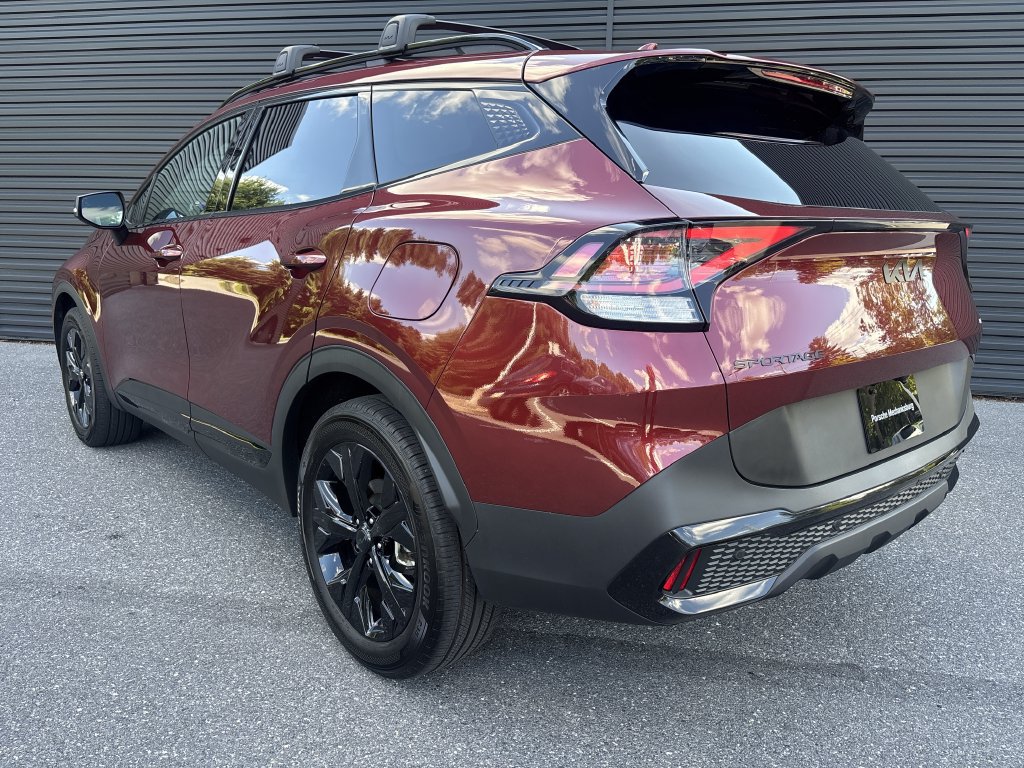 Used 2025 Kia Sportage X-Line AWD/4WD image 3