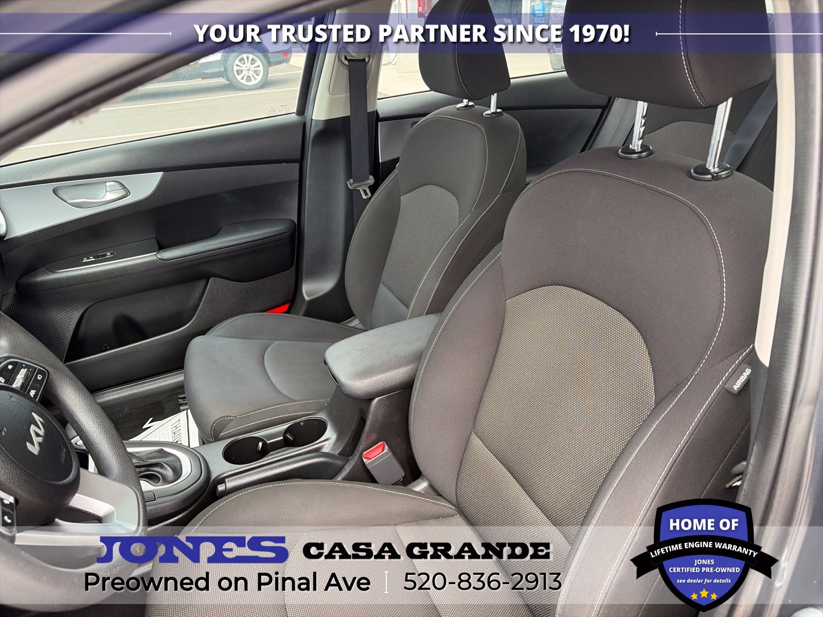 Used 2023 Kia Forte LXS FWD image 9
