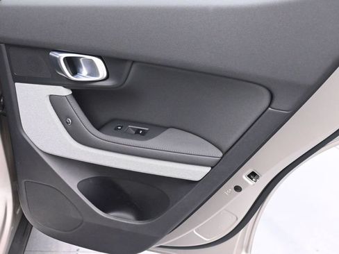 Used 2024 Polestar Polestar 2 AWD/4WD image 16