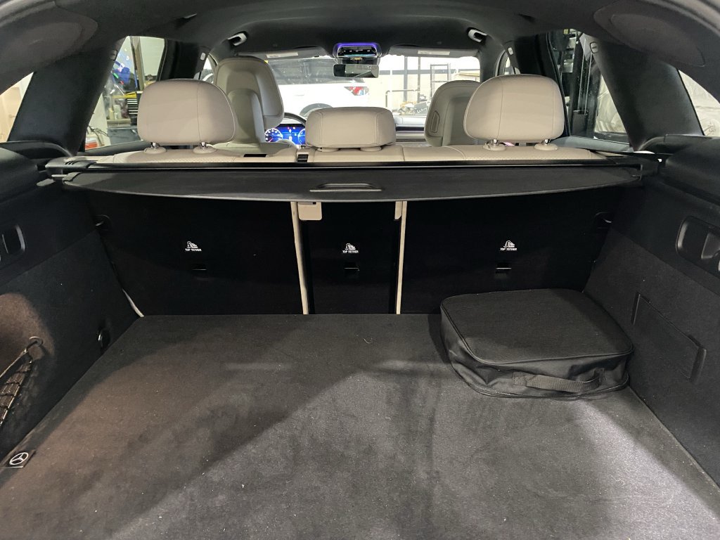 Certified 2025 Mercedes-Benz GLC 350e 4MATIC image 23