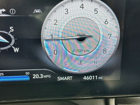 Used 2025 Hyundai Elantra SEL FWD image 18