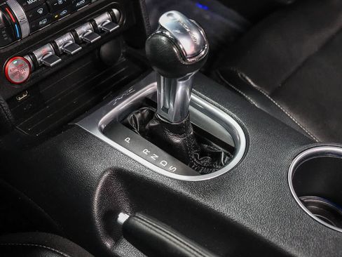Used 2022 Ford Mustang Premium RWD image 28