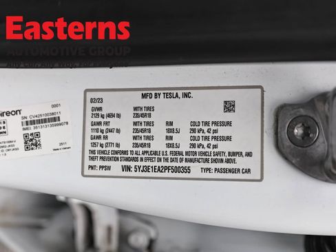 Used 2023 Tesla Model 3 Standard Range image 31