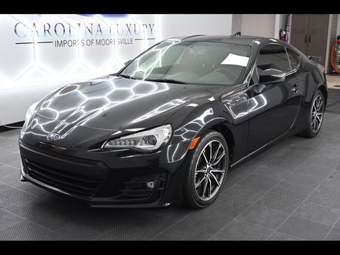 Used 2018 Subaru BRZ Limited w/ Popular Package #2 RWD image 1