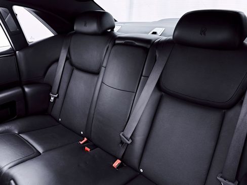 Used 2015 Rolls-Royce Ghost RWD image 58