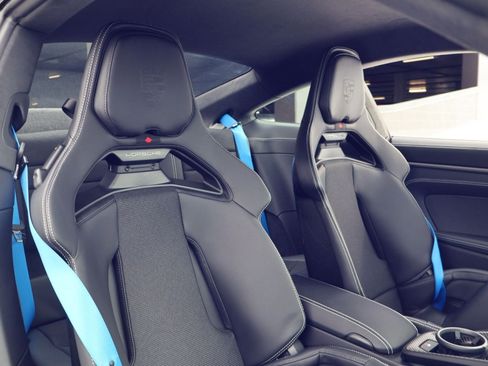 New 2026 Porsche 911 GT3 image 22