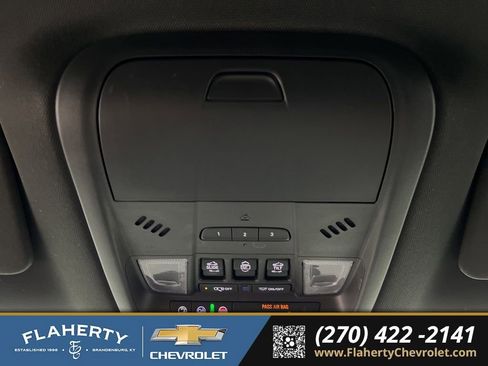Used 2024 Buick Enclave Essence w/ Experience Buick Package AWD/4WD image 34