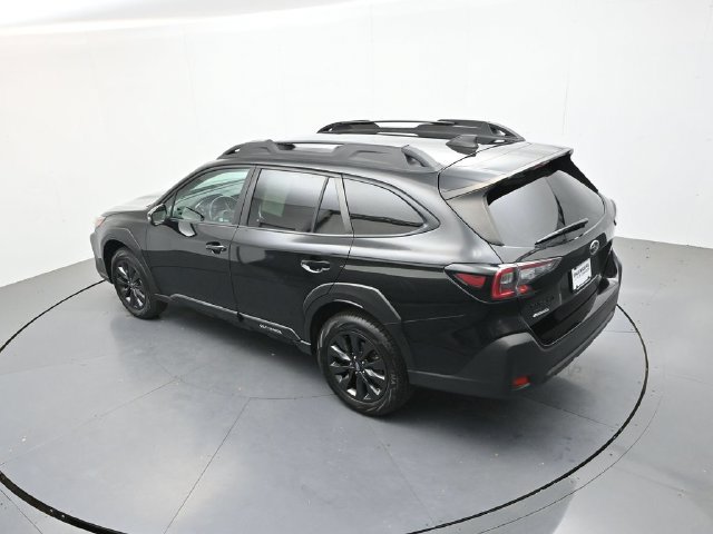 Used 2023 Subaru Outback Onyx Edition AWD/4WD image 21