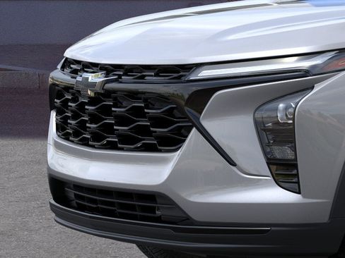 New 2026 Chevrolet Trax LT w/ Driver Confidence Package FWD image 13