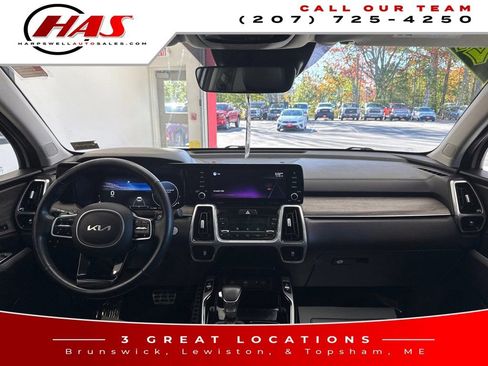 Used 2022 Kia Sorento SX Prestige image 14