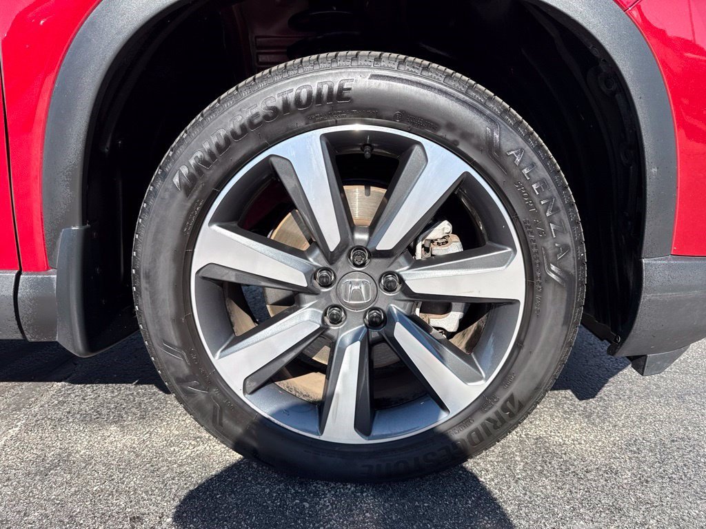 Certified 2025 Honda Pilot Elite image 13