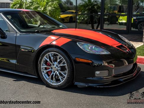Used 2009 Chevrolet Corvette Z06 w/ Preferred Equipment Group RWD image 11