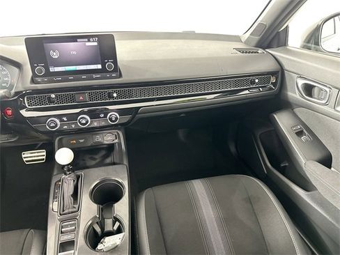 Used 2024 Honda Civic Sport image 25