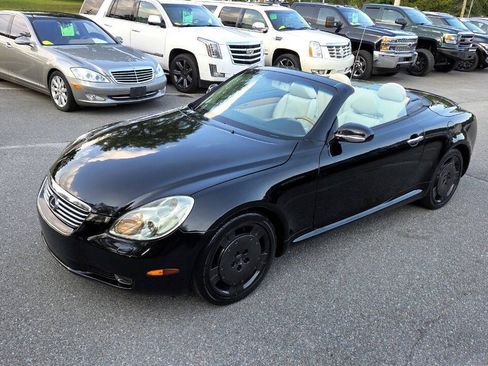 Used 2003 Lexus SC 430 Convertible RWD image 2