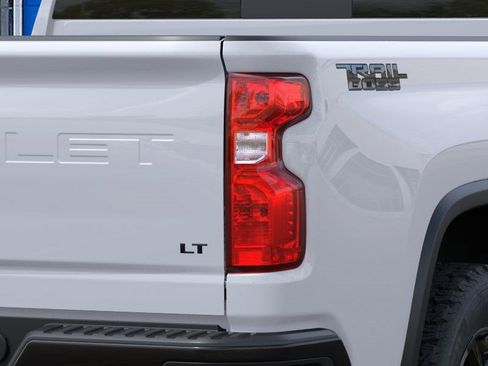 New 2026 Chevrolet Silverado 2500 LT image 11