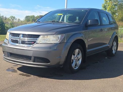 Used 2012 Dodge Journey American Value Package w/ Flexible Seating Group FWD image 2