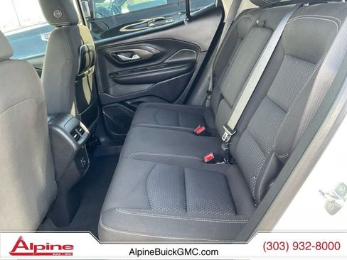 Used 2023 GMC Terrain SLE w/ Driver Convenience Package image 13