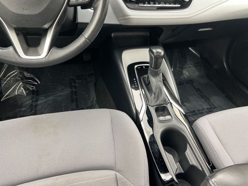 Used 2020 Toyota Corolla SE w/ SE Premium Package FWD image 21