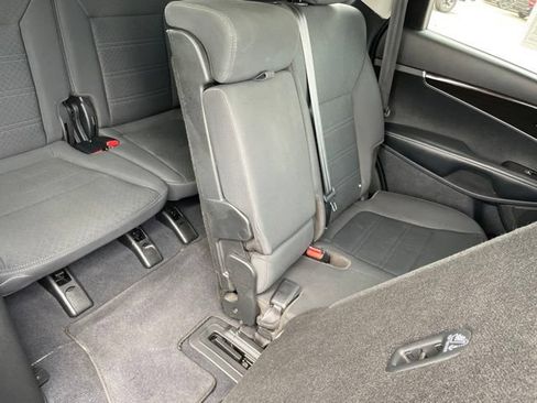 Used 2020 Kia Sorento LX AWD/4WD image 52