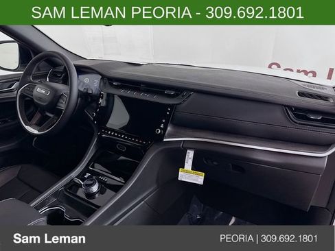 New 2026 Jeep Grand Cherokee Limited image 29