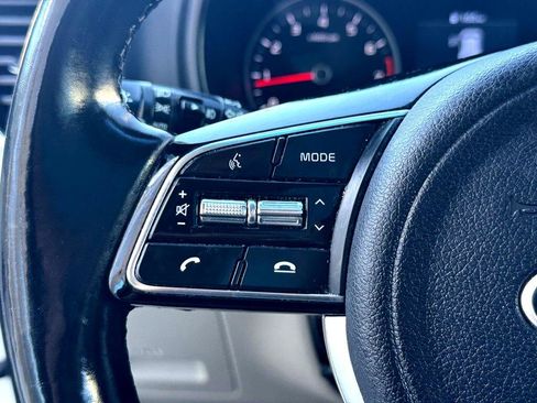 Used 2022 Kia Sportage EX w/ EX Technology Package image 38