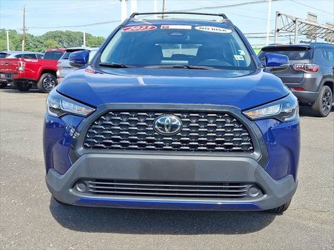 Used 2023 Toyota Corolla Cross LE w/ Moonroof Package AWD/4WD image 30