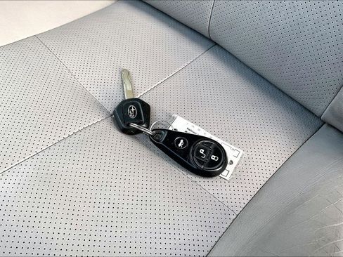 Used 2010 Subaru Forester 2.5X Limited image 14