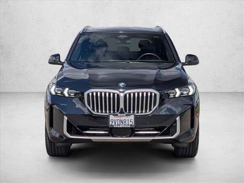 Used 2026 BMW X5 sDrive40i w/ Premium Package RWD image 2