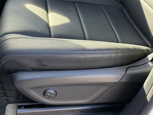 Certified 2025 Mercedes-Benz GLE 350 4MATIC image 20