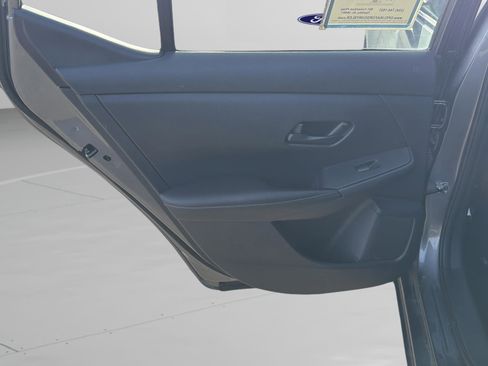 Used 2024 Nissan Sentra S image 32