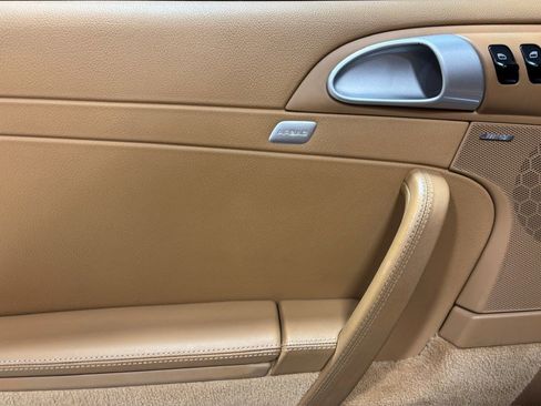 Used 2010 Porsche 911 2dr Cpe Carrera image 11