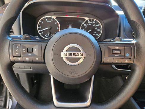 Used 2021 Nissan Rogue SV AWD/4WD image 24